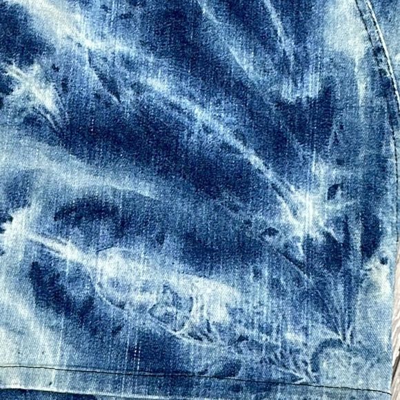 Vintage Bleach Washed Denim Stretch Skirt - Picture 6 of 17